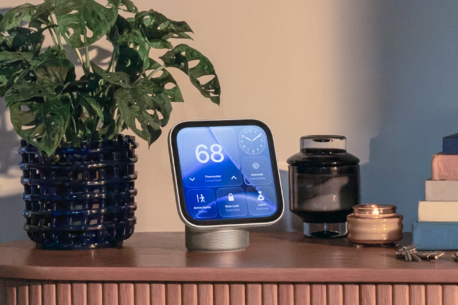 Apple eyes robotic-arm HomeView for 2027–2028 as Nov. 6 store reset signals new Macs and iPad mini